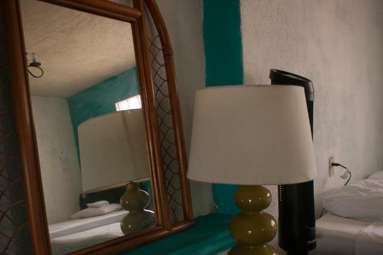 Hostal Enjoy Vallarta 19 Puerto Vallarta Exterior photo
